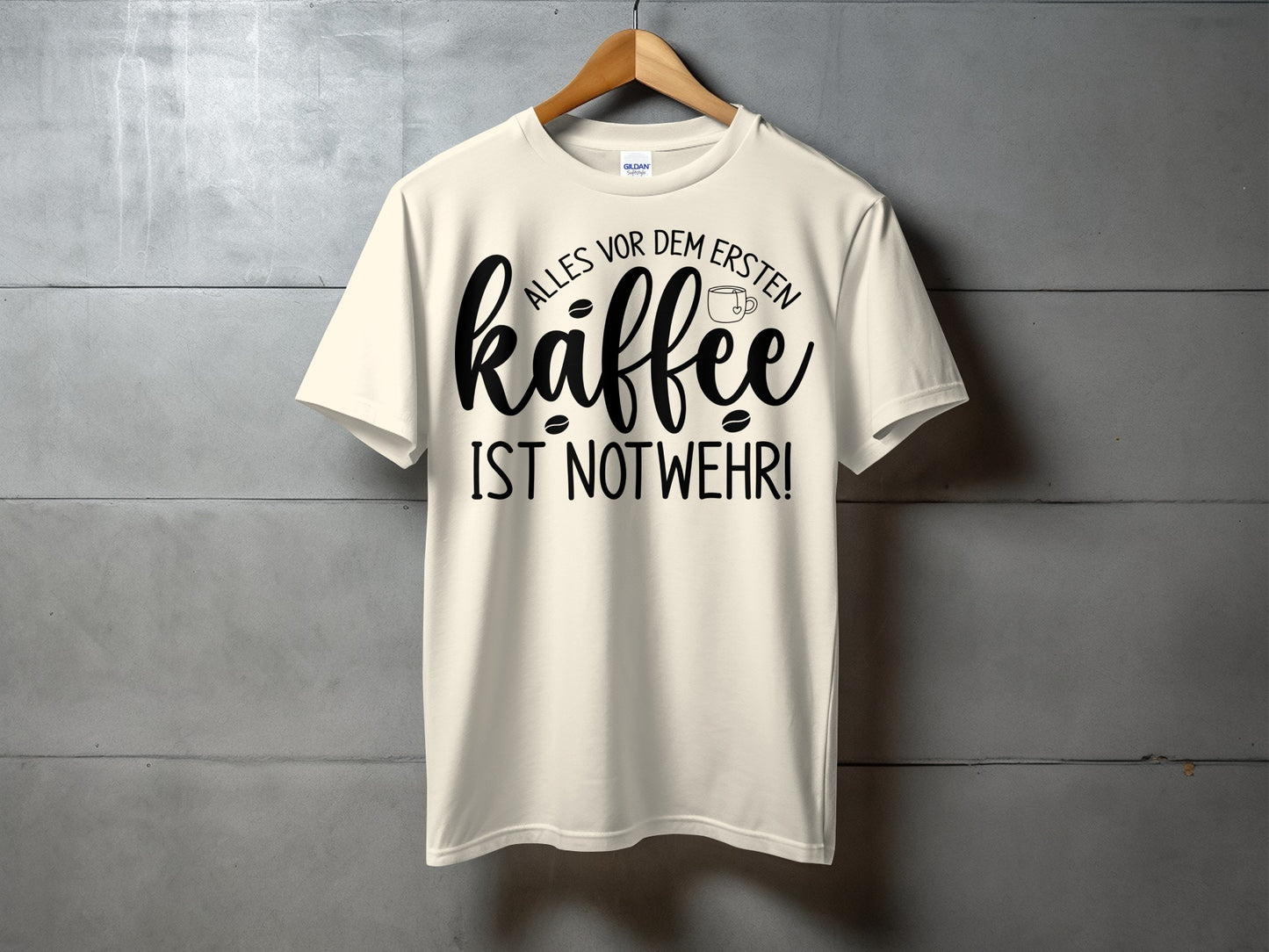 Alles Vor Dem Ersten Kaffee Ist Notwehr T-shirt