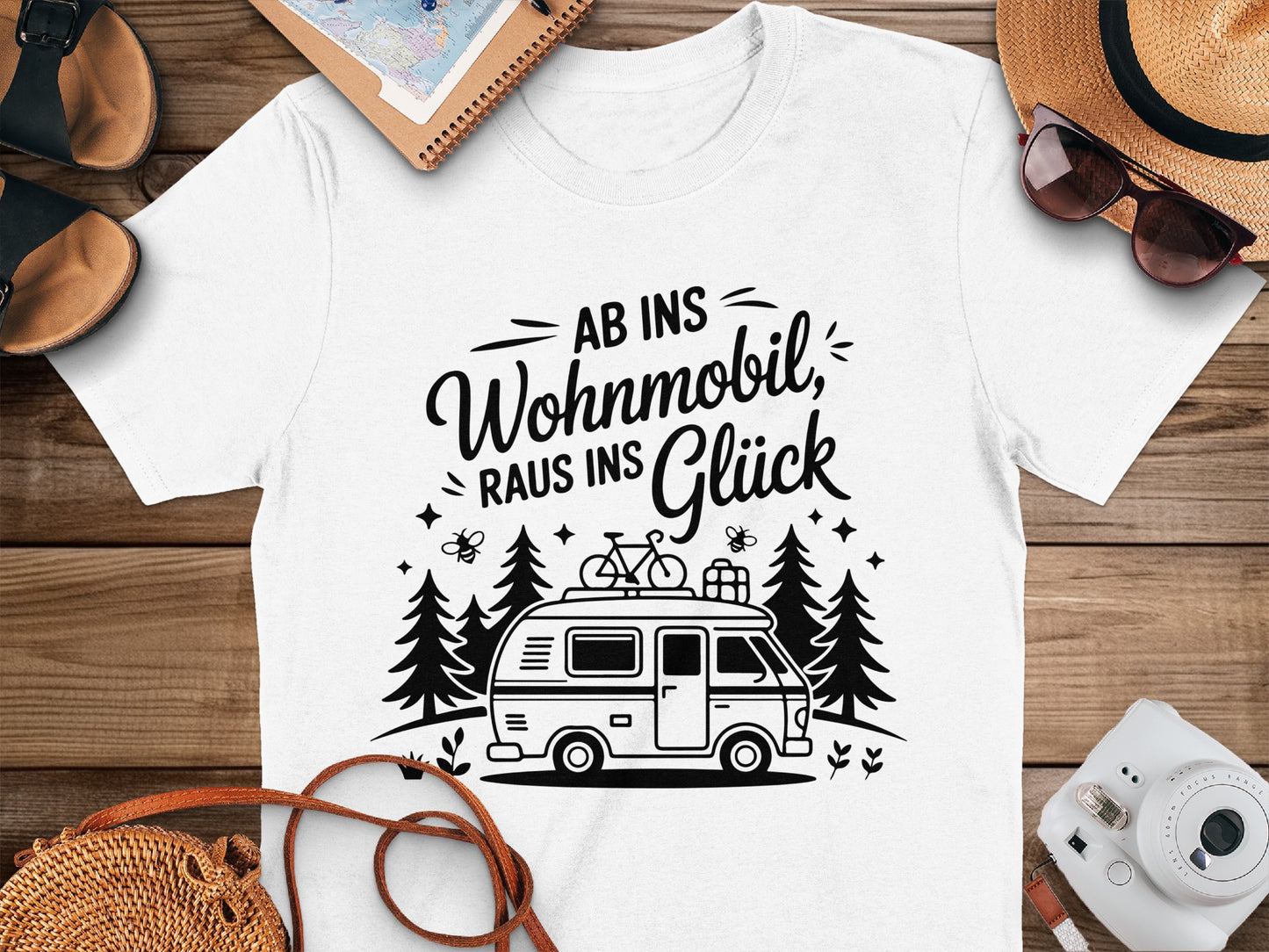 Ab ins Wohnmobil Raus ins Glück Camping Shirt