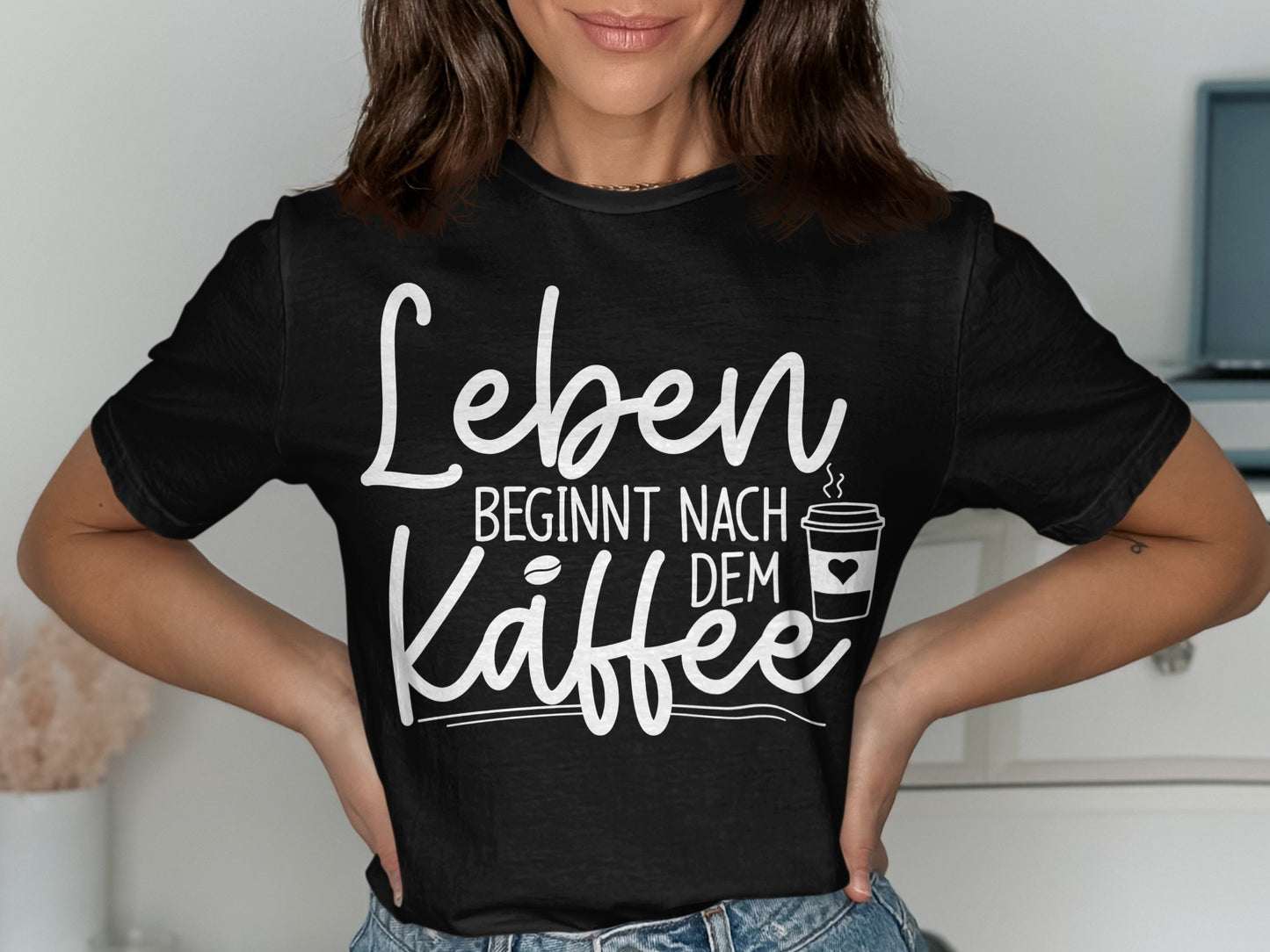 Leben beginnt nach dem Kaffee T-shirt