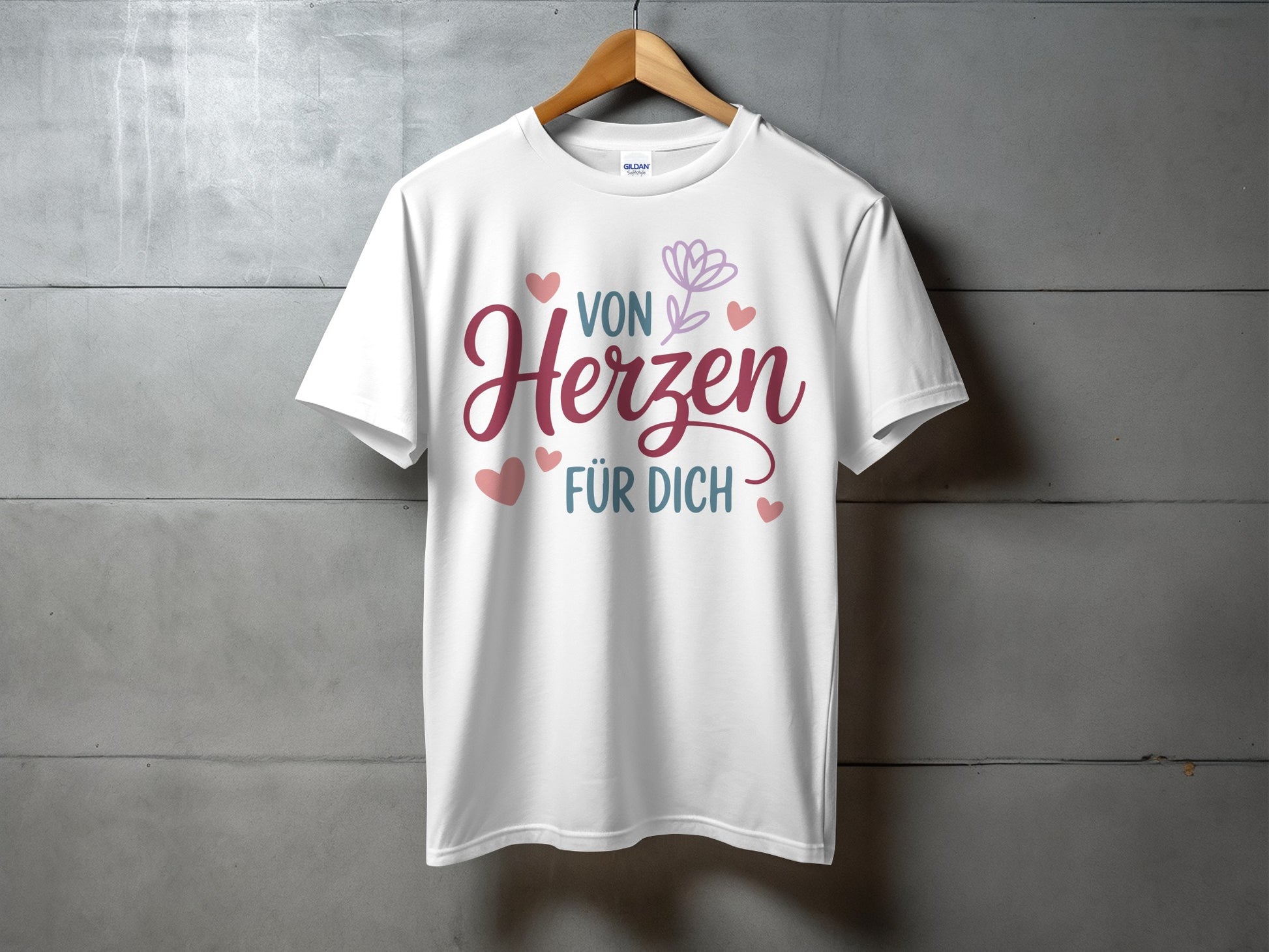 Von Herzen Für Dich Heart Floral Print T-Shirt