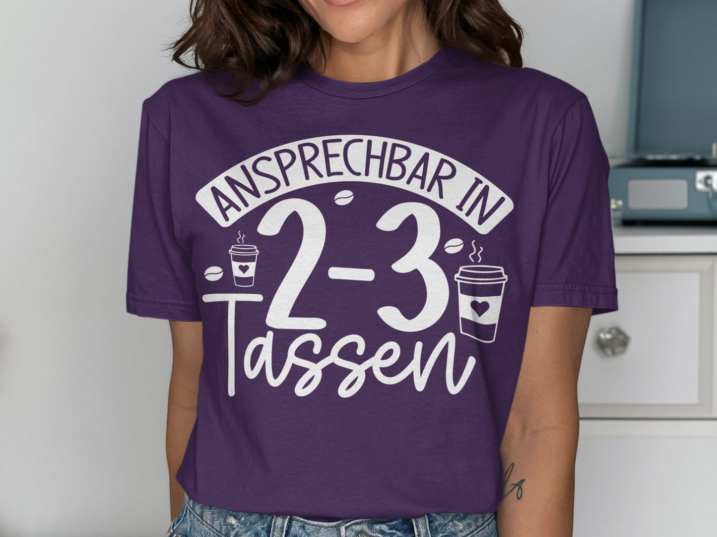 Anspechbar in 2-3 Tassen Printed T-shirt