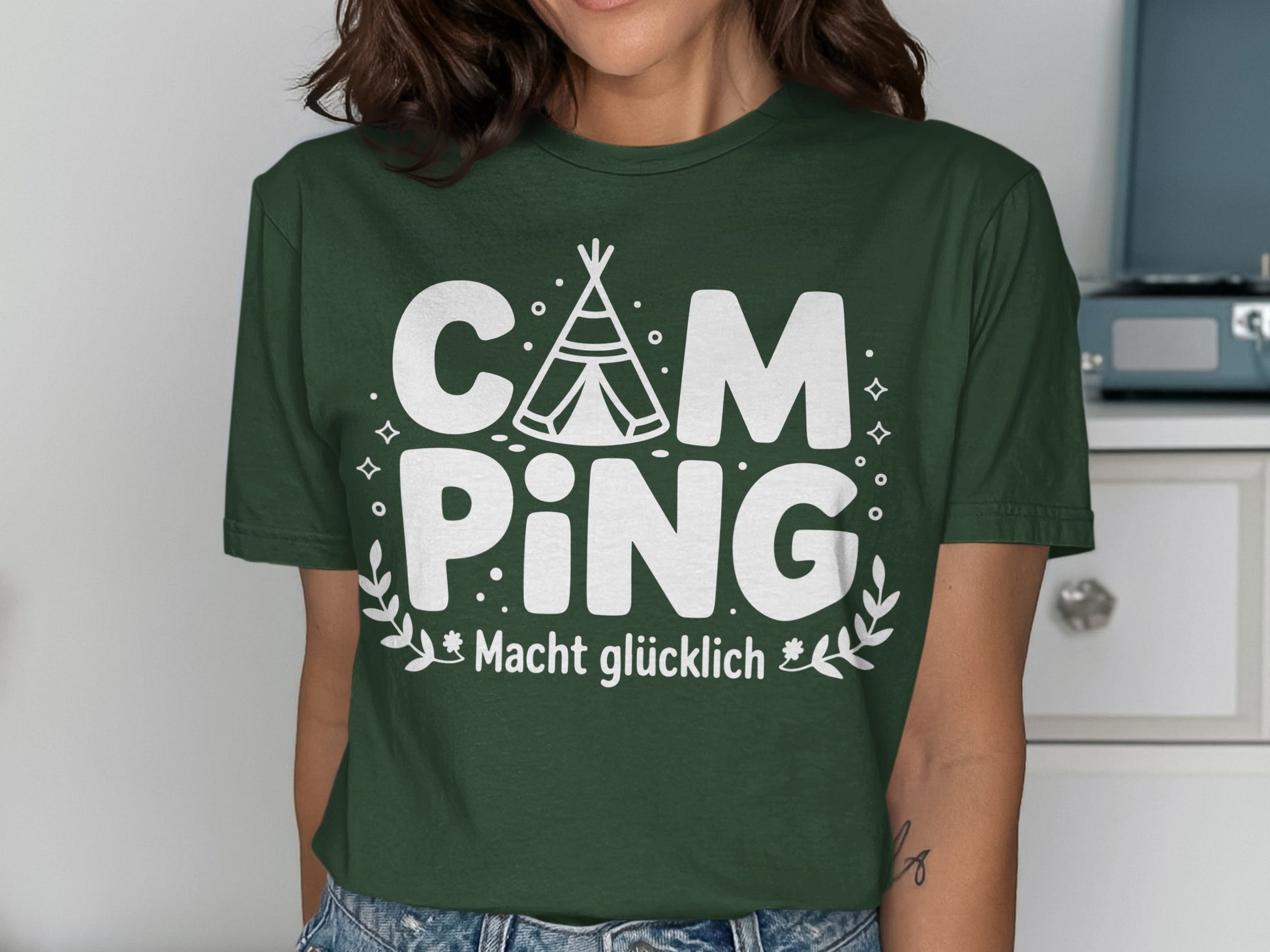 Camping Macht Glücklich Shirt