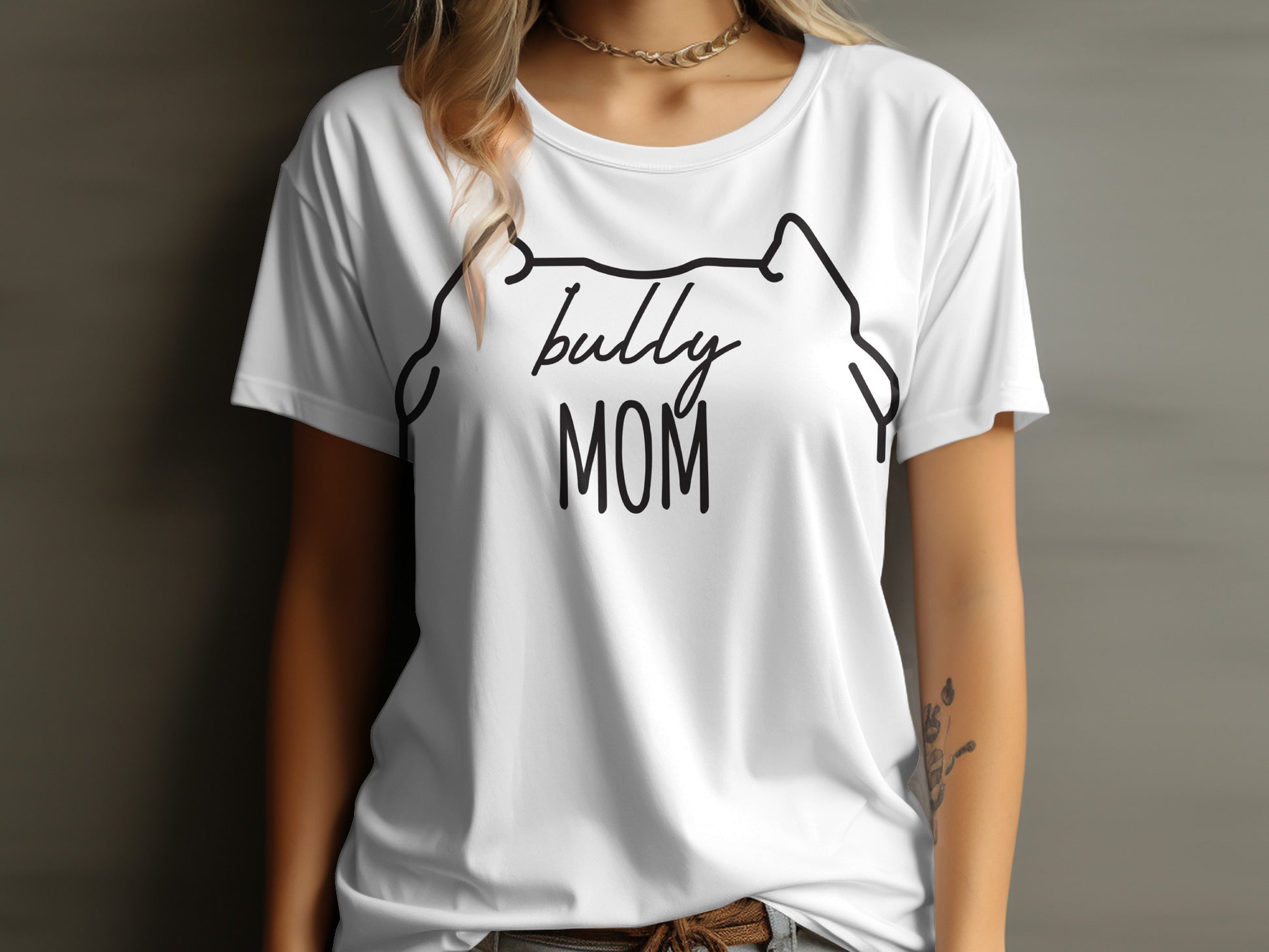 Stylish Top with Bully Mom Design T-shirt