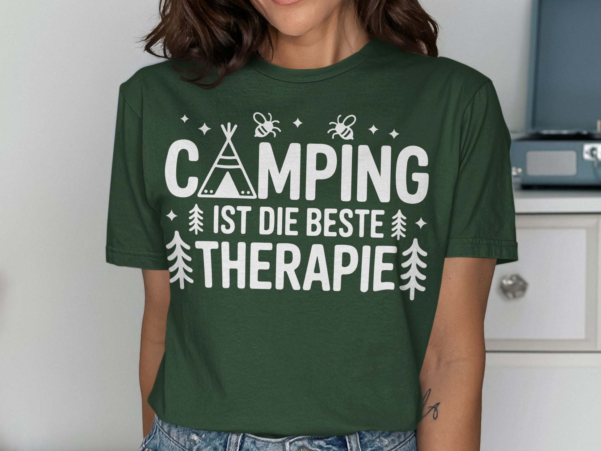 Camping Ist Die Beste Therapie Shirt