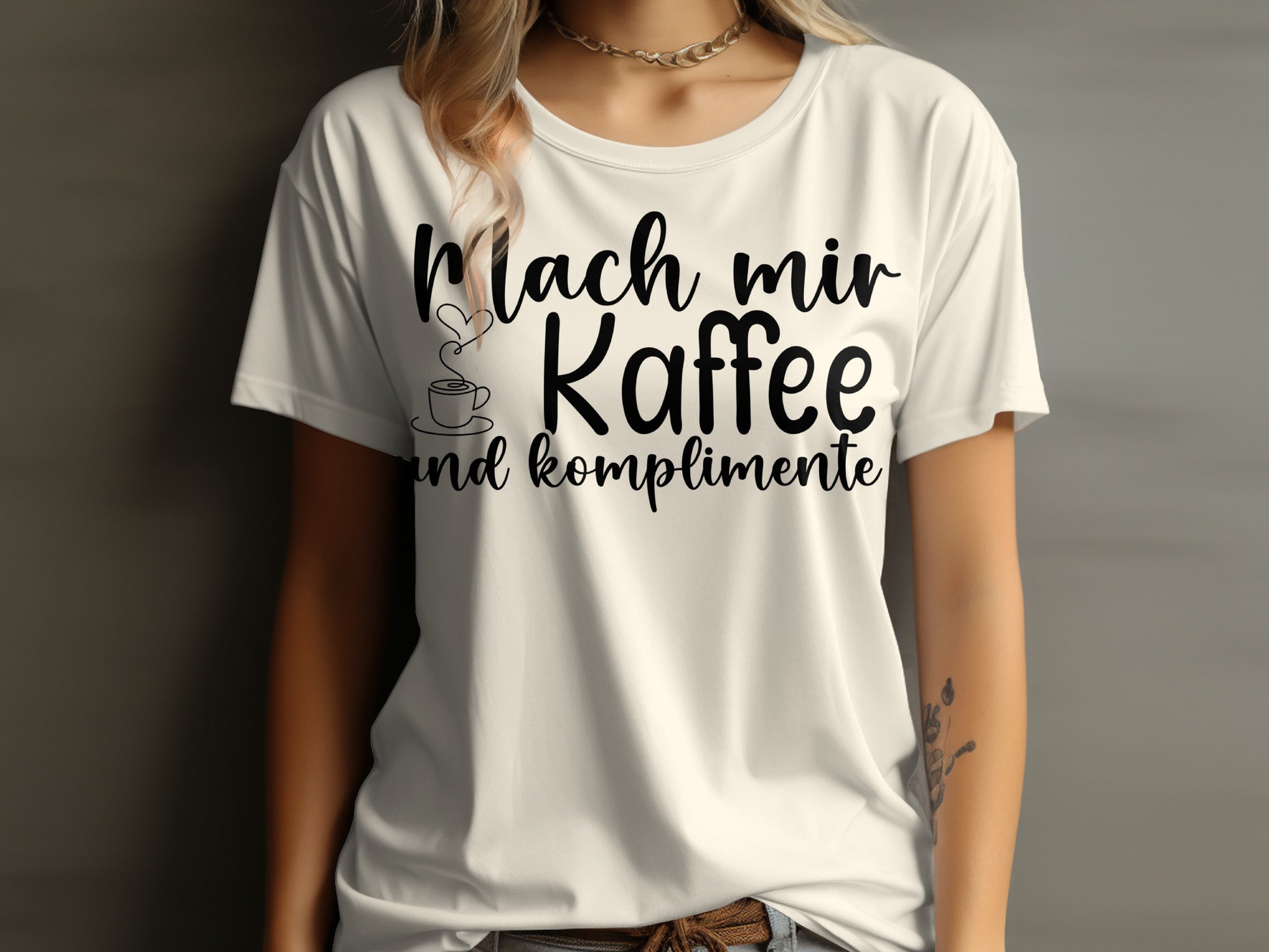 Mach Mir Kaffee Und Komplimente Shirt