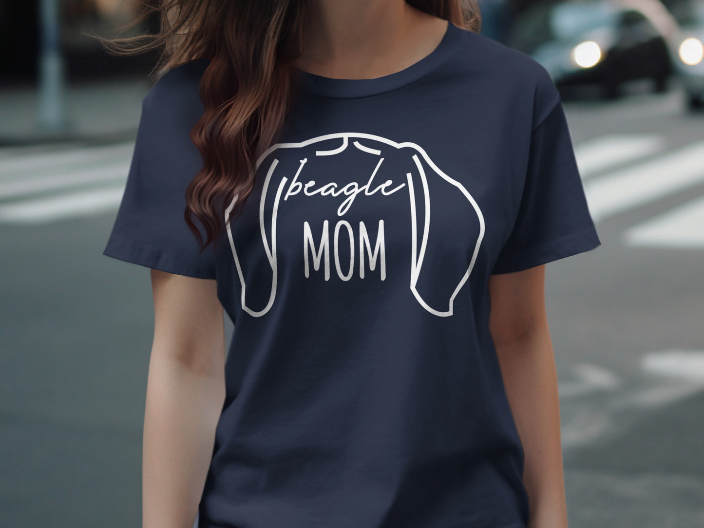 Beagle Mom Loving Dog Parent Graphic T-shirt