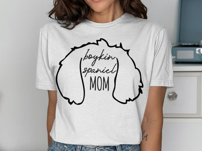Boykin Spaniel Mom Graphic T-Shirt for Dog Lovers