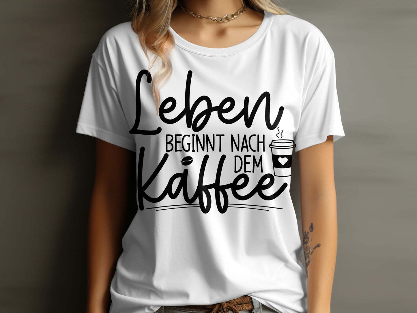 Leben beginnt nach dem Kaffee T-shirt