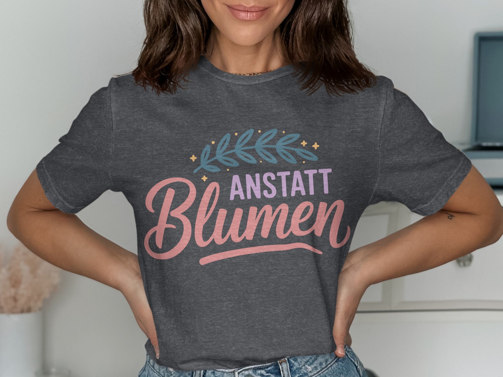 Anstatt Blumen Graphic Printed T-Shirt