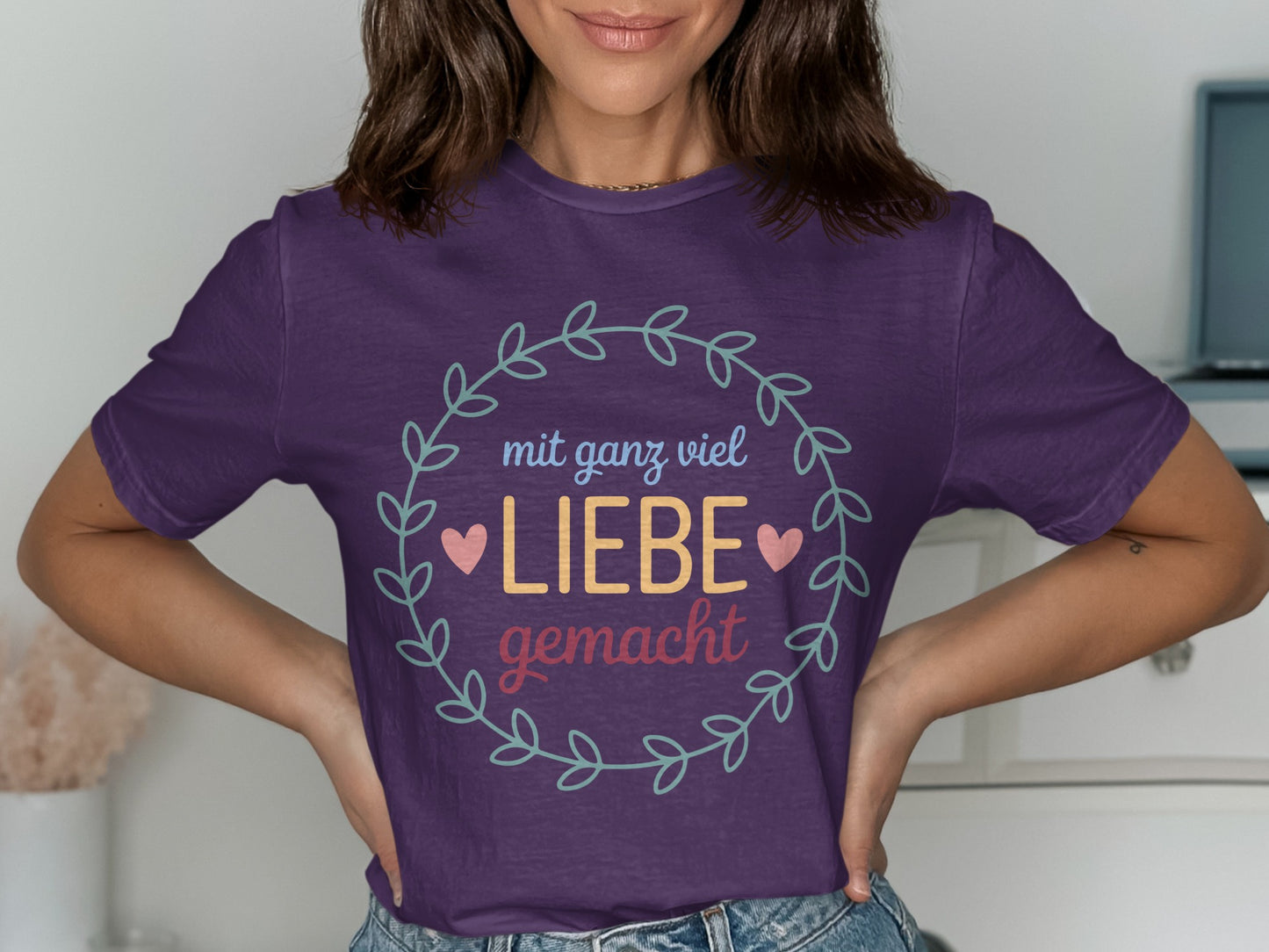 Mit Ganz Viel Liebe Gemacht Design Shirt
