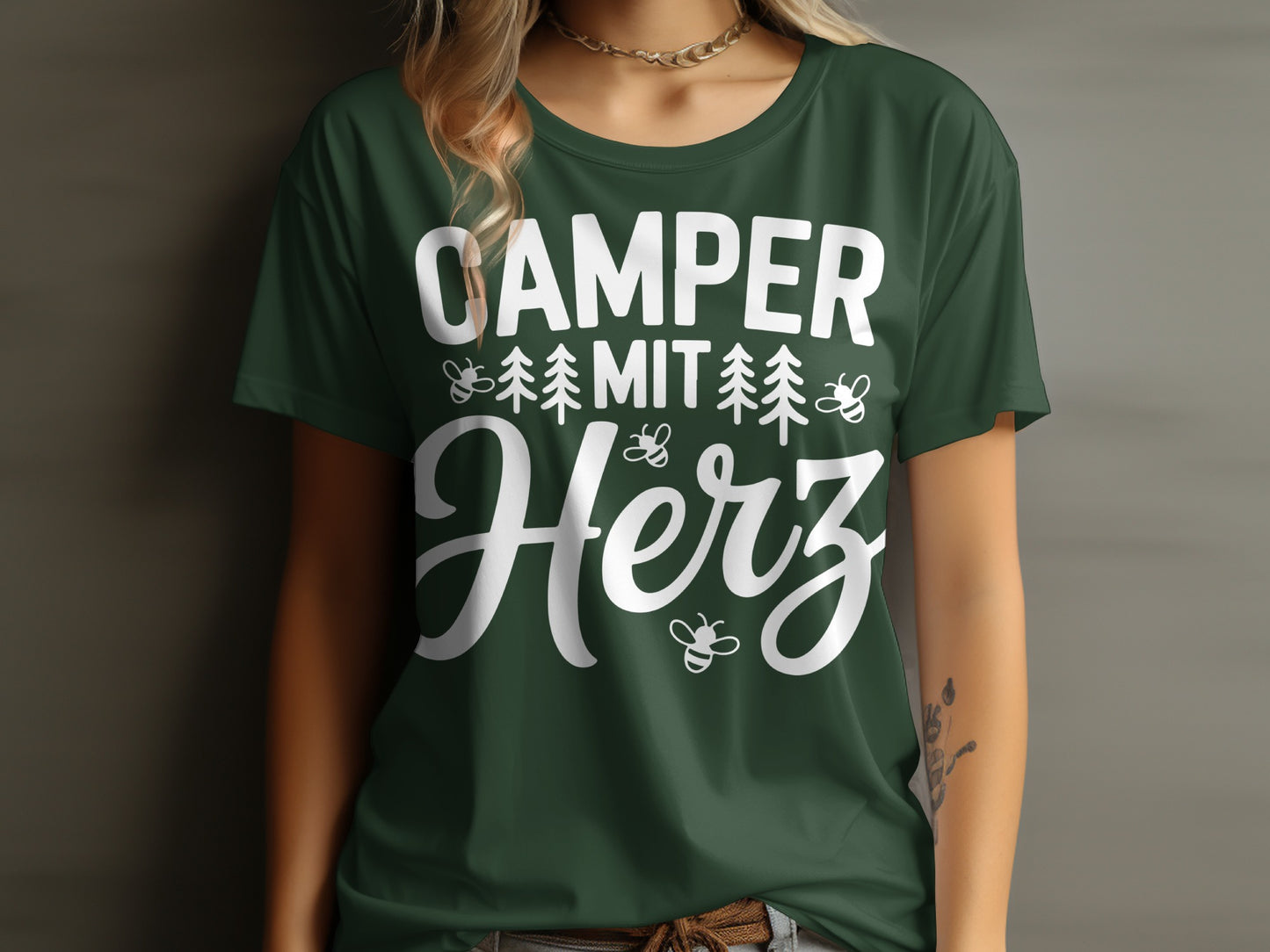Camper Mit Herz Tee with Adventure Forest Graphics