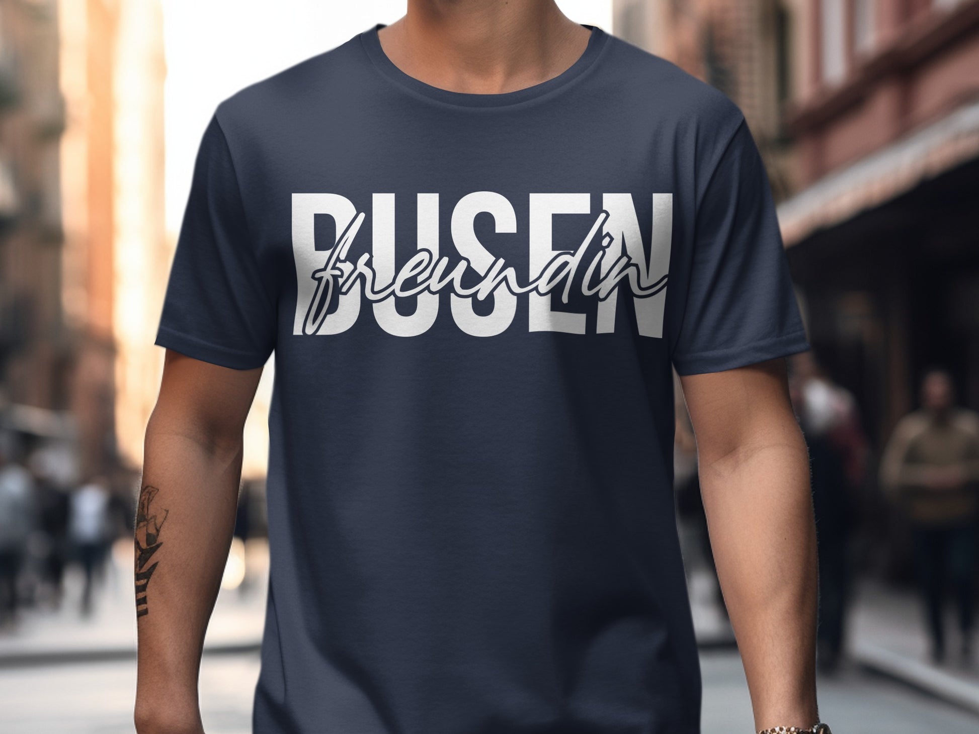 BUSEN freundin stylish and casual navy blue t-shirt