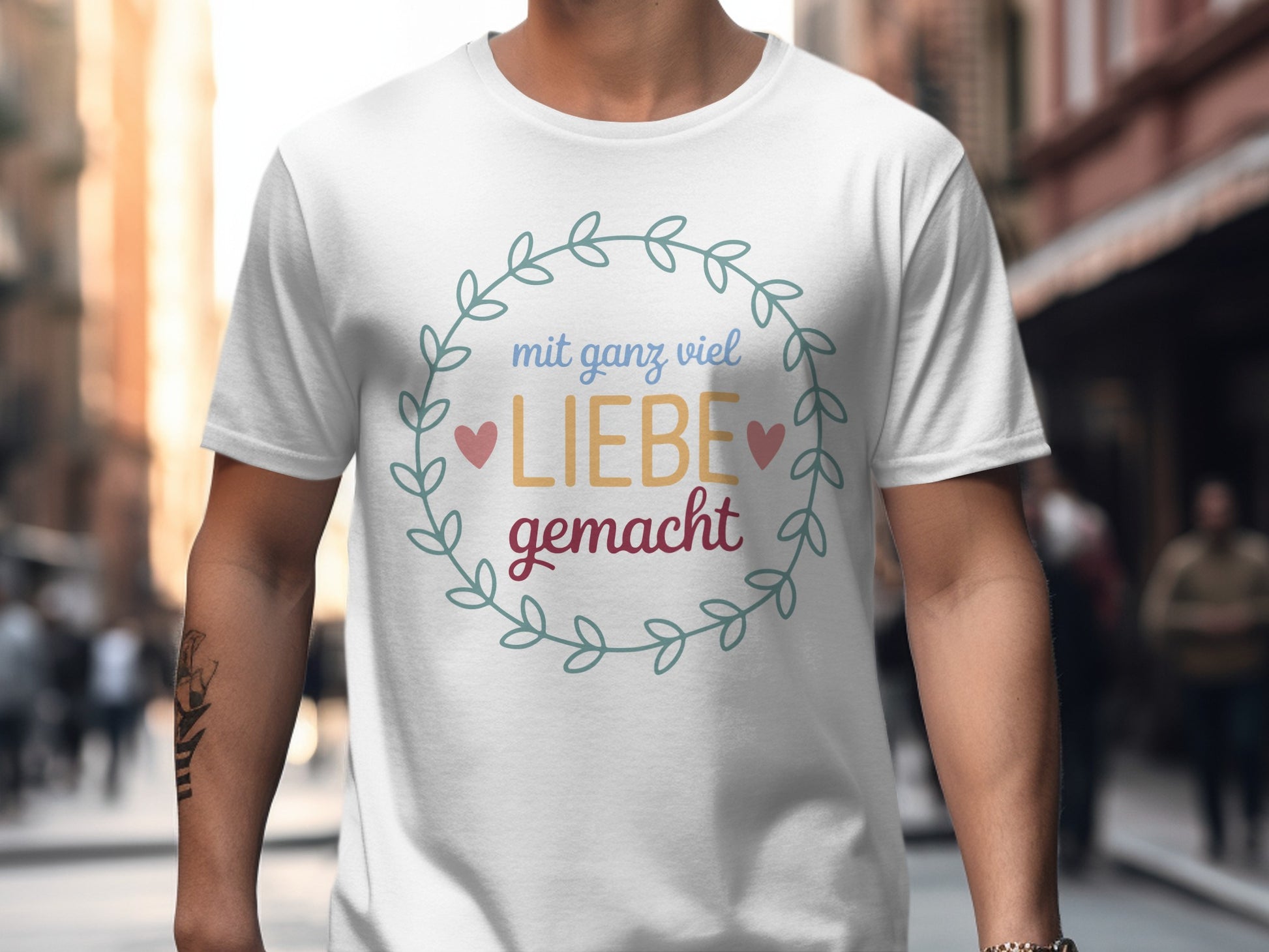 Mit ganz viel Liebe gemacht slogan T-shirt