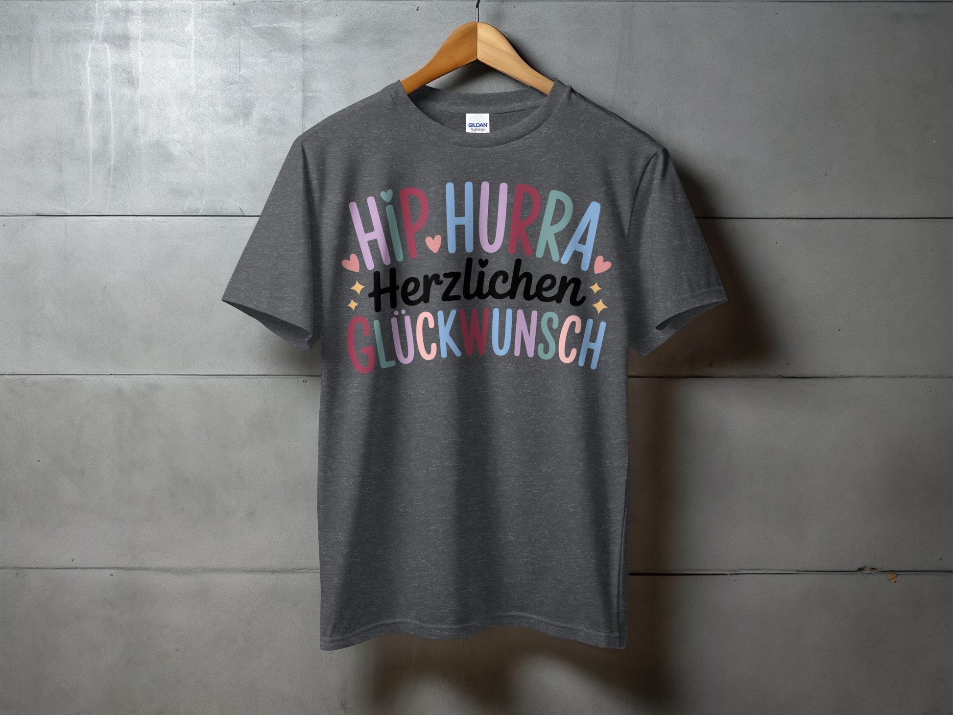 Hip Hurra Herzlichen Glückwunsch T-shirt product