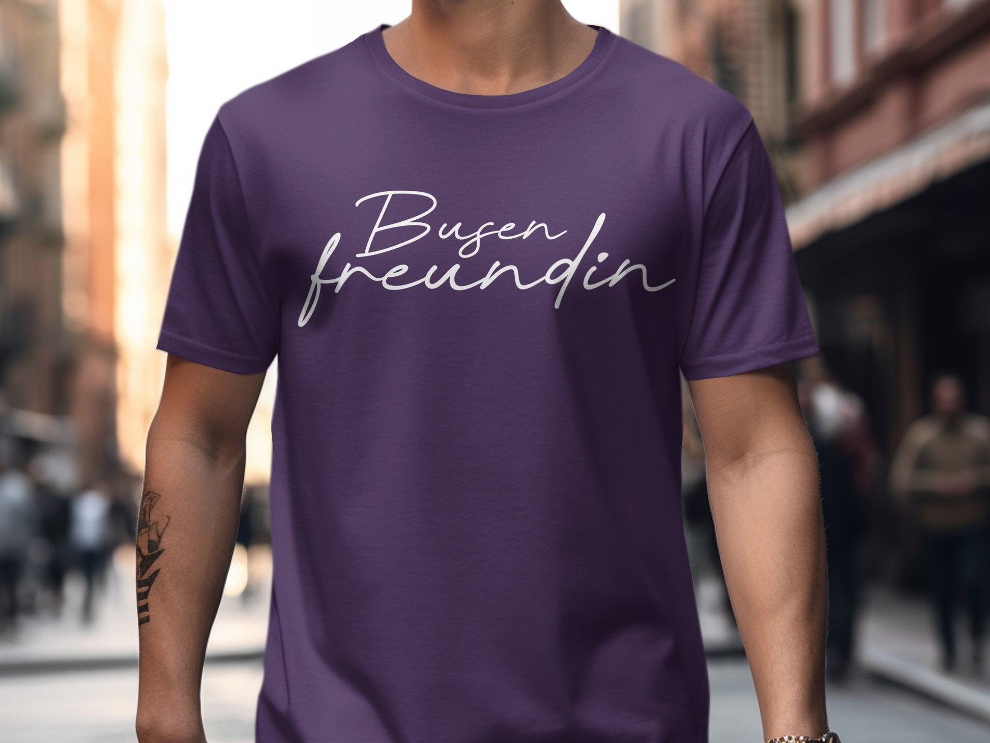 Stylish Busenfreundin Graphic T-Shirt Product