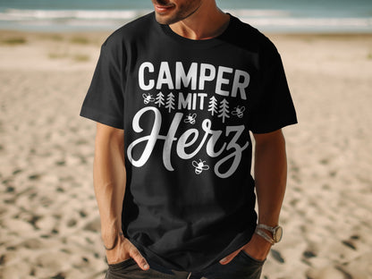 Camper Mit Herz Graphic T-Shirt Product