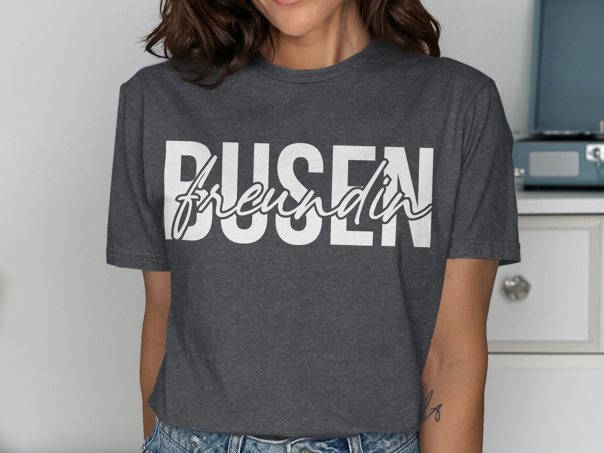 Busenfreundin Graphic Tee Stylish and Trendy Shirt