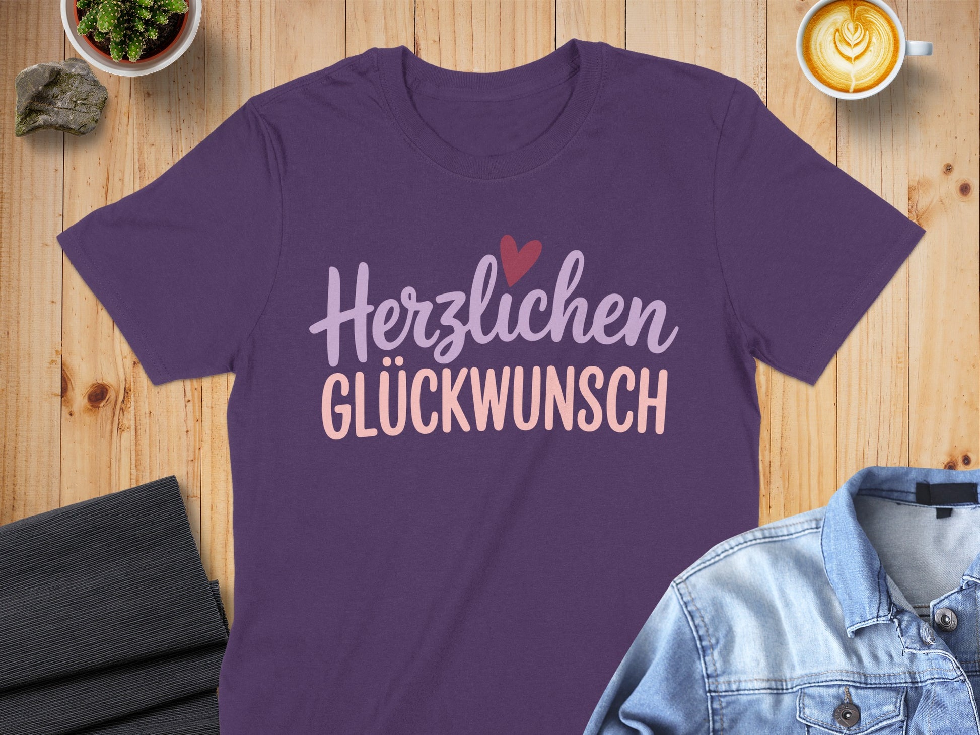 Herzlichen Glückwunsch Violet Heart T-Shirt