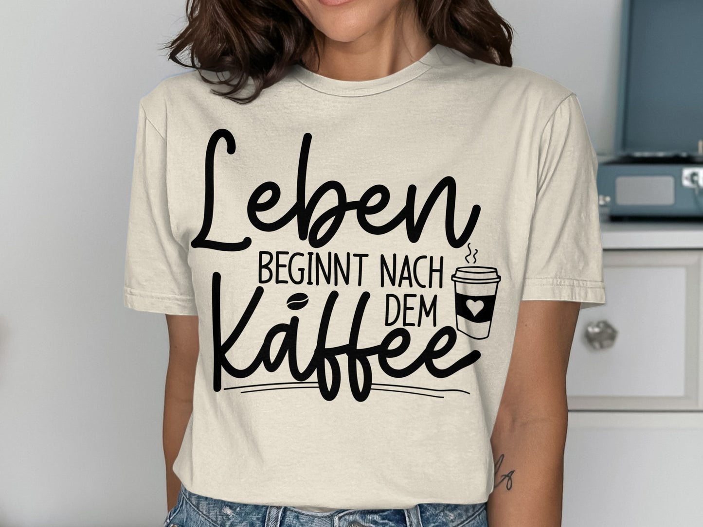 Leben beginnt nach dem Kaffee printed shirt
