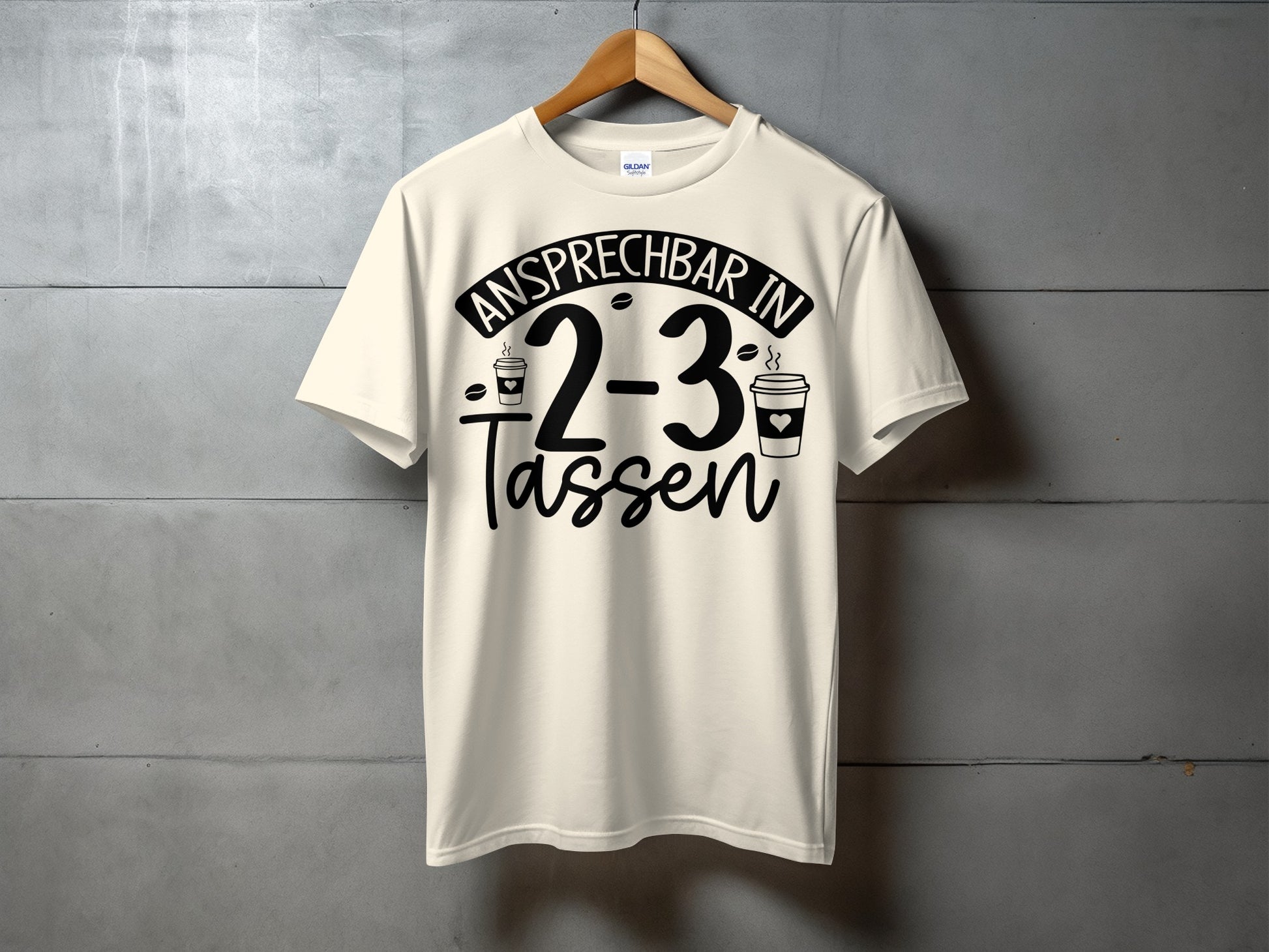 Ansprechbar in 2-3 Tassen Graphic Tee Product