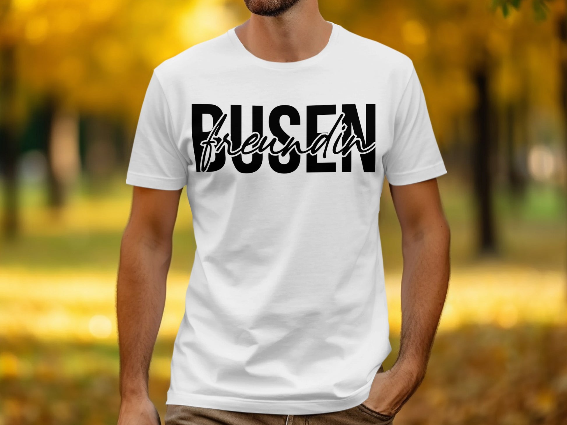 BUSEN freundin White Graphic Tee Product