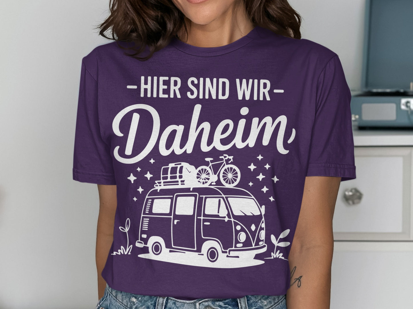 Hier Sind Wir Daheim Scenic Graphic T-shirt